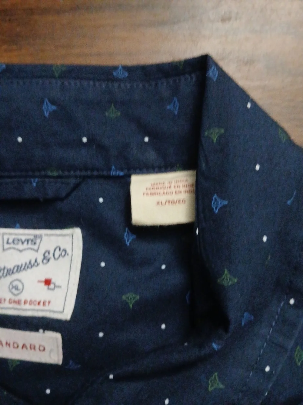 Levi's Men's Dark Blue Micro Dot Button-Down Shirt XL